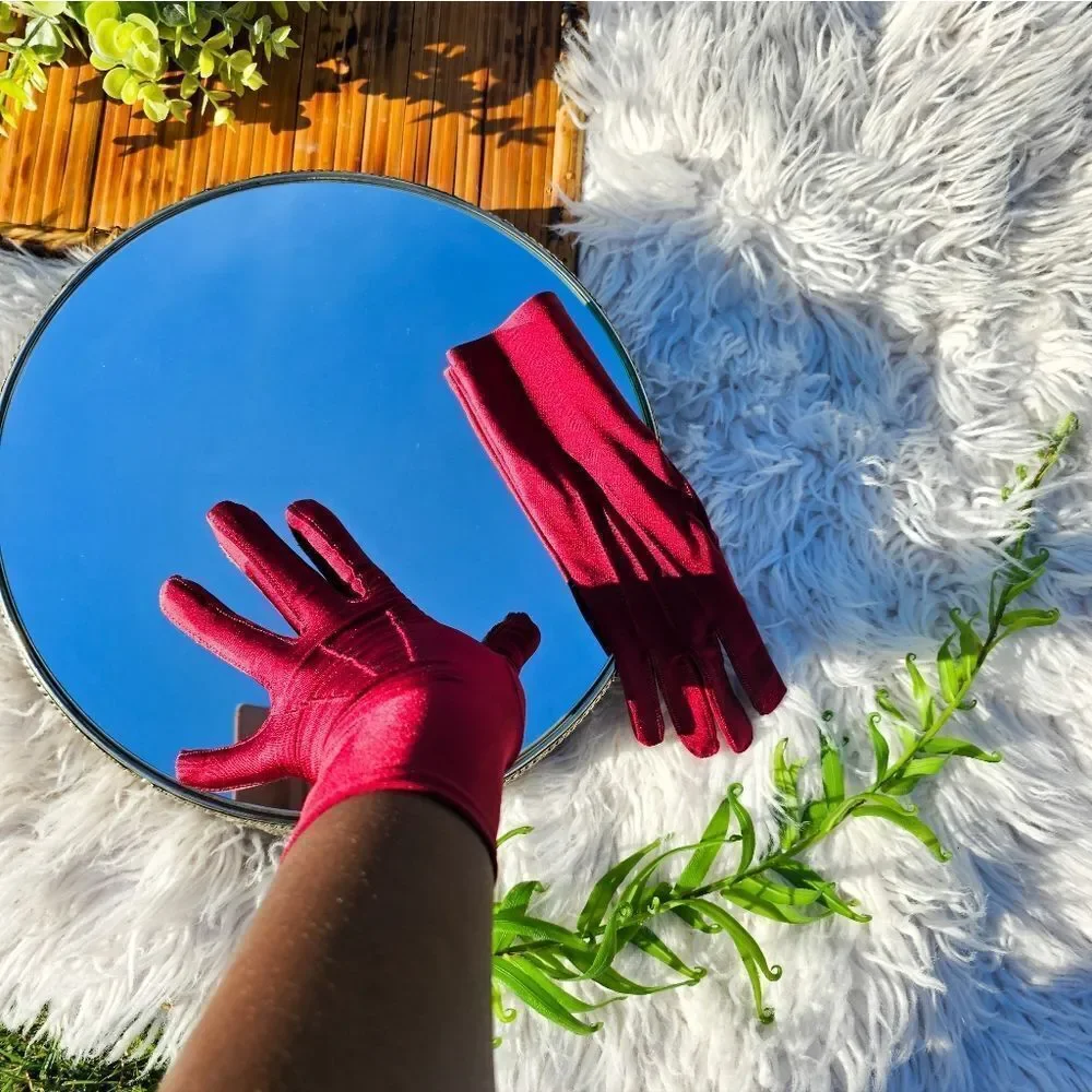 Stylish Burgandy Spandex Faux Leather Blend Statement Gloves.